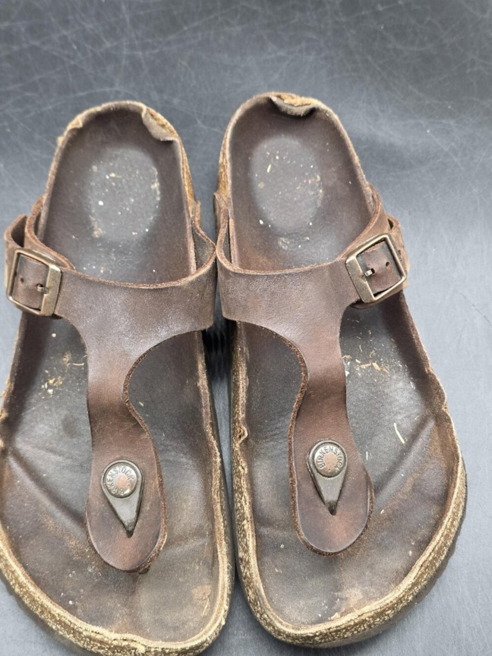 Birkenstock Gizeh Sandals Womens Size 7 38 Brown Thong Cork Damage Shoes